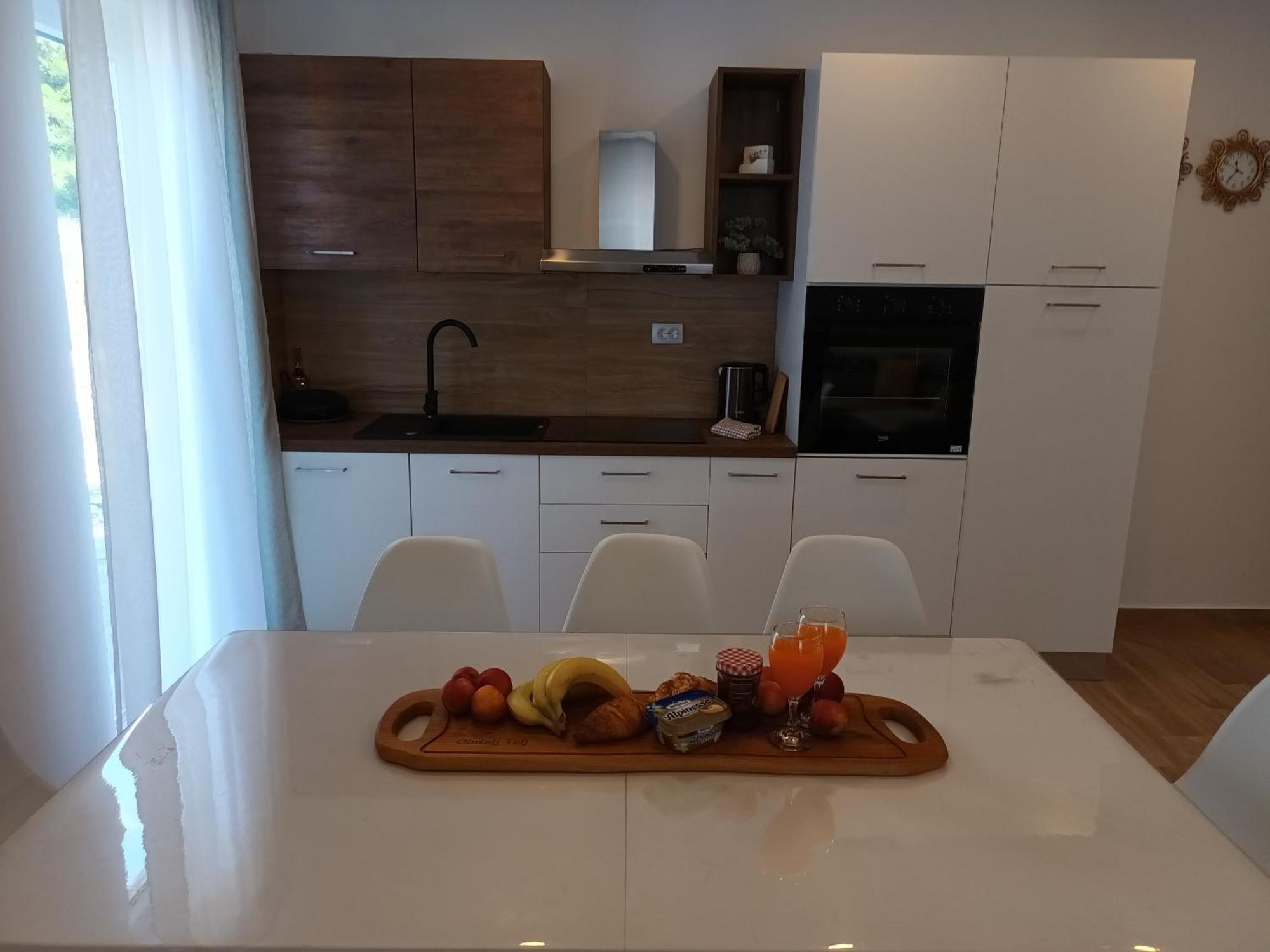 Apartmani Tolj Makarska Kültér fotó
