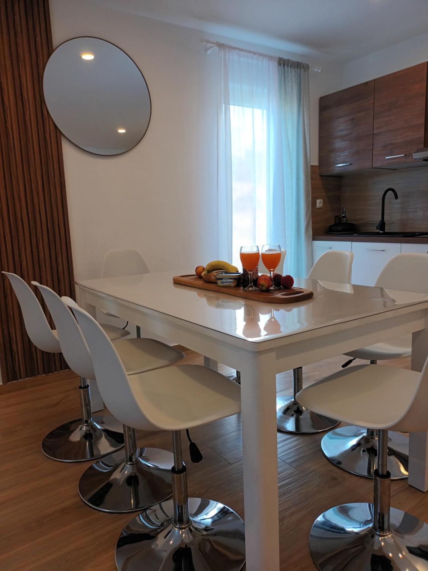 Apartmani Tolj Makarska Kültér fotó