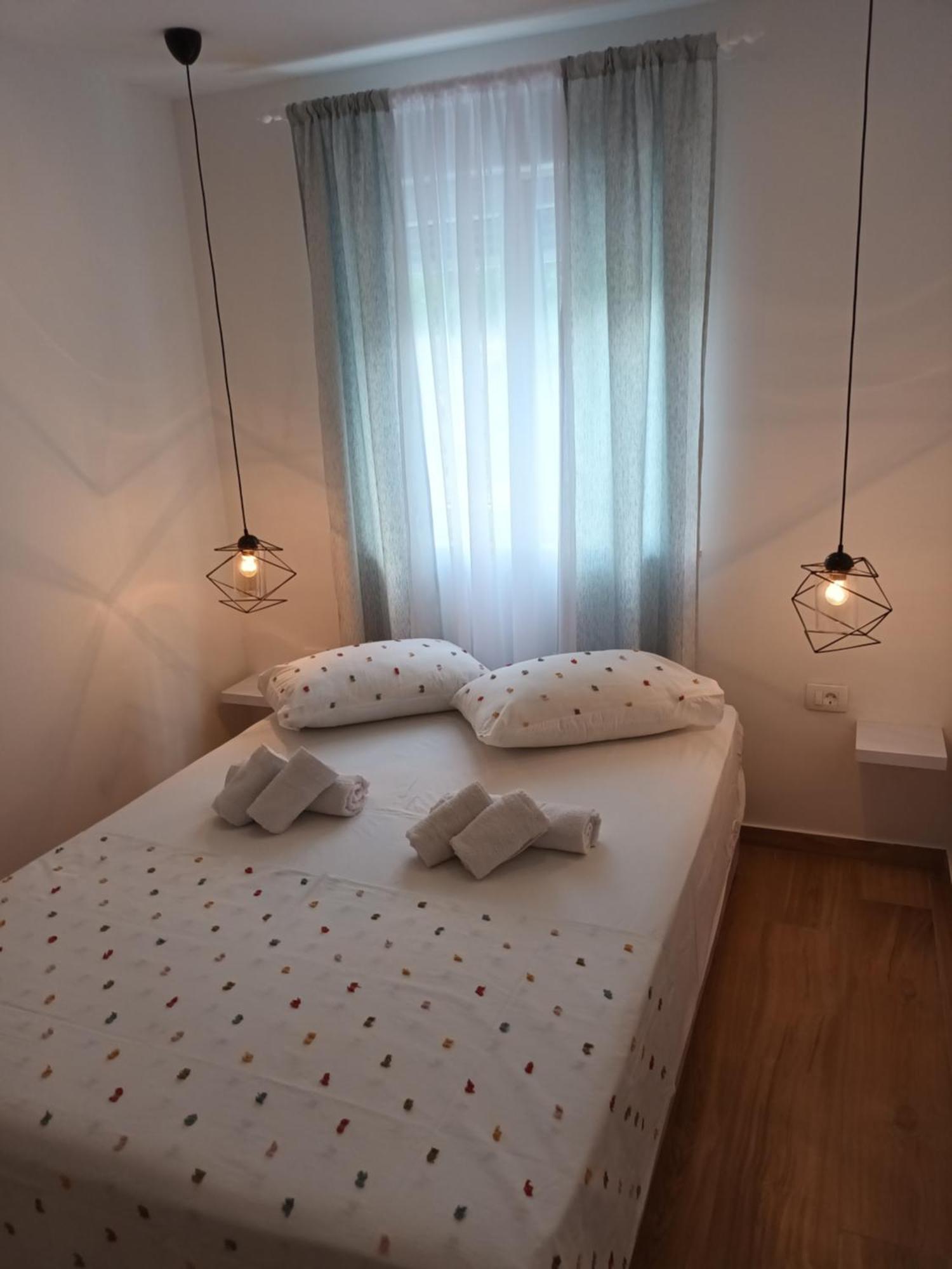 Apartmani Tolj Makarska Kültér fotó
