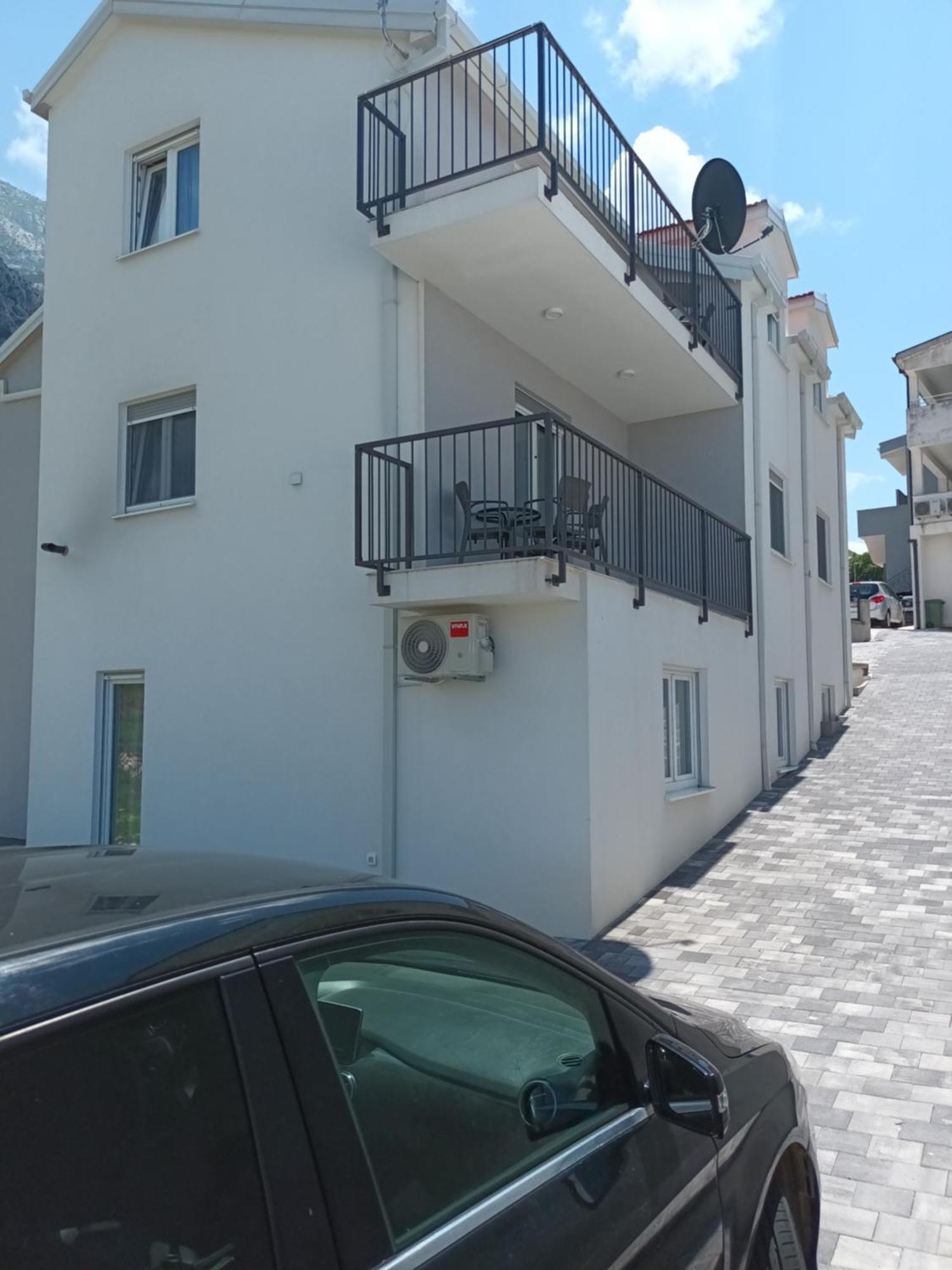 Apartmani Tolj Makarska Kültér fotó